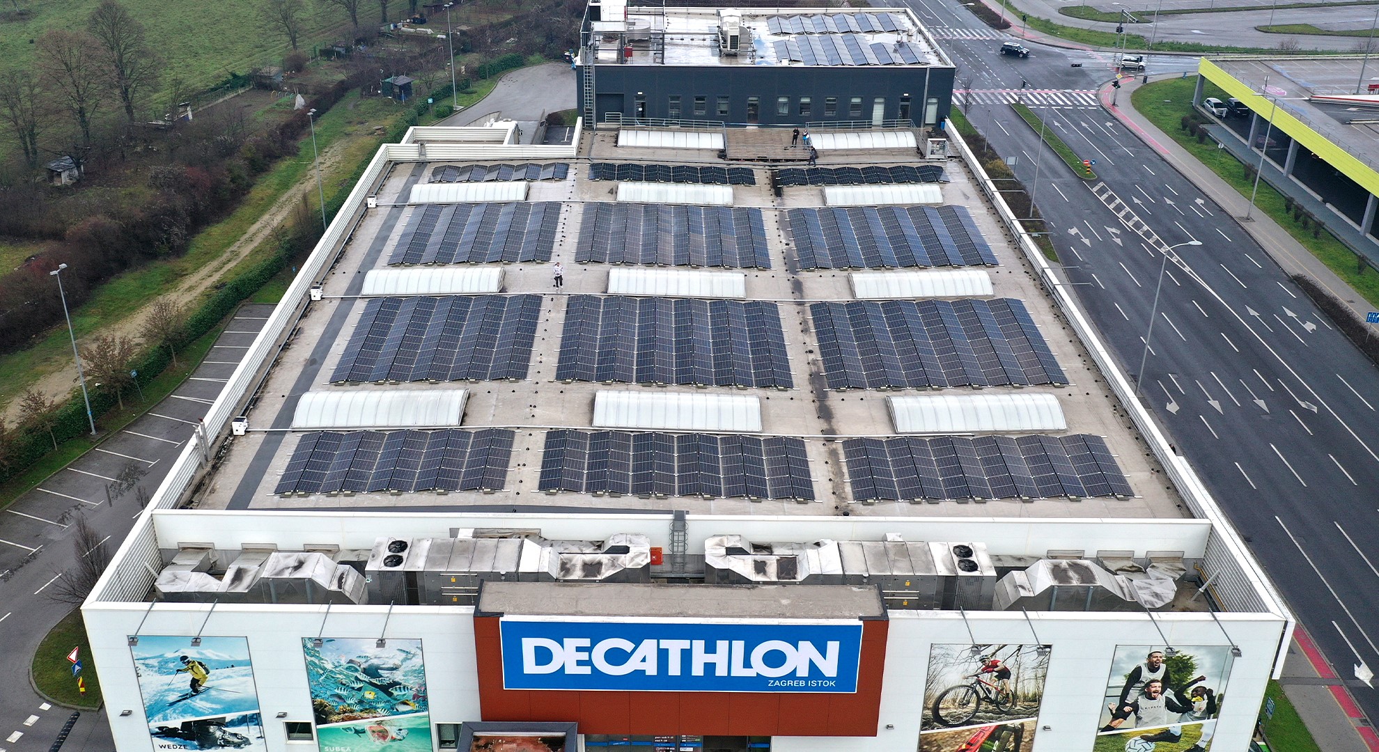 SOLVIS-DM-Objava-Decathlon-1080x1080-04-20240105